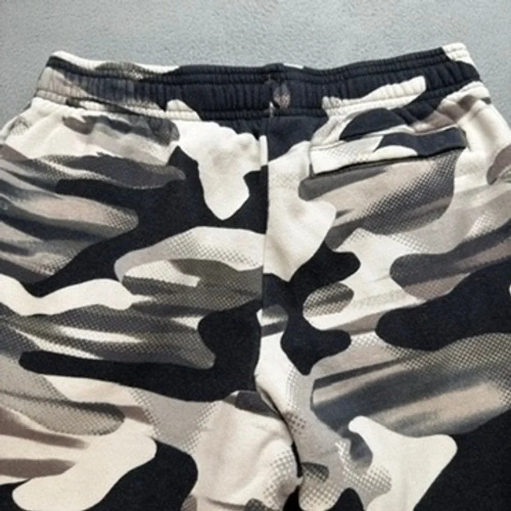 Under Armour Rival Fleece Camo Joggers Loose Fit Size YLG Activewear Sweatpants